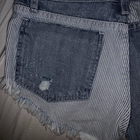 Carmar Jean Shorts - Picture 4 of 6